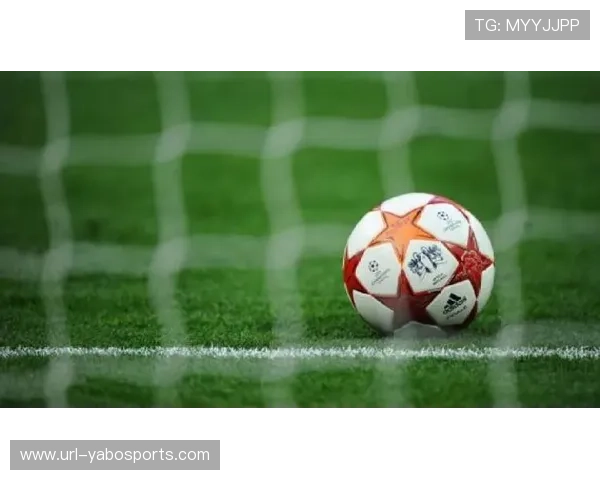 足球博彩广告新规落地限制曝光力度 球场内赞助商标识明显减少引发行业关注