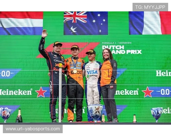 皮亚斯特里卡塔尔冲刺赛夺冠，迈凯伦包揽领奖台两席